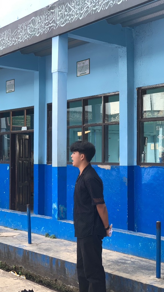 Siswa Berorasi dan Melatih Public Speaking